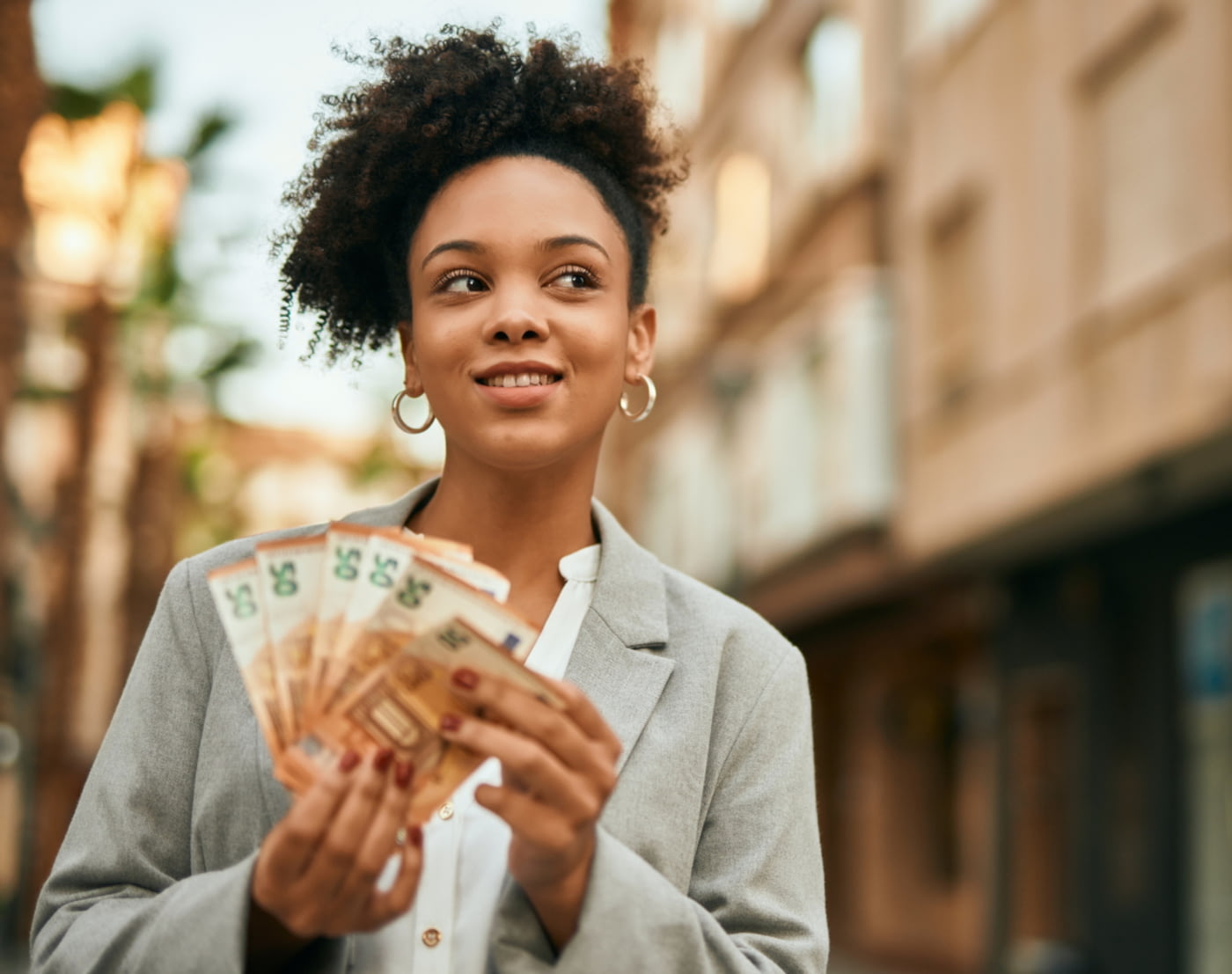 Ab wann muss man Steuern zahlen? Ein Überblick. Hanseatic Bank